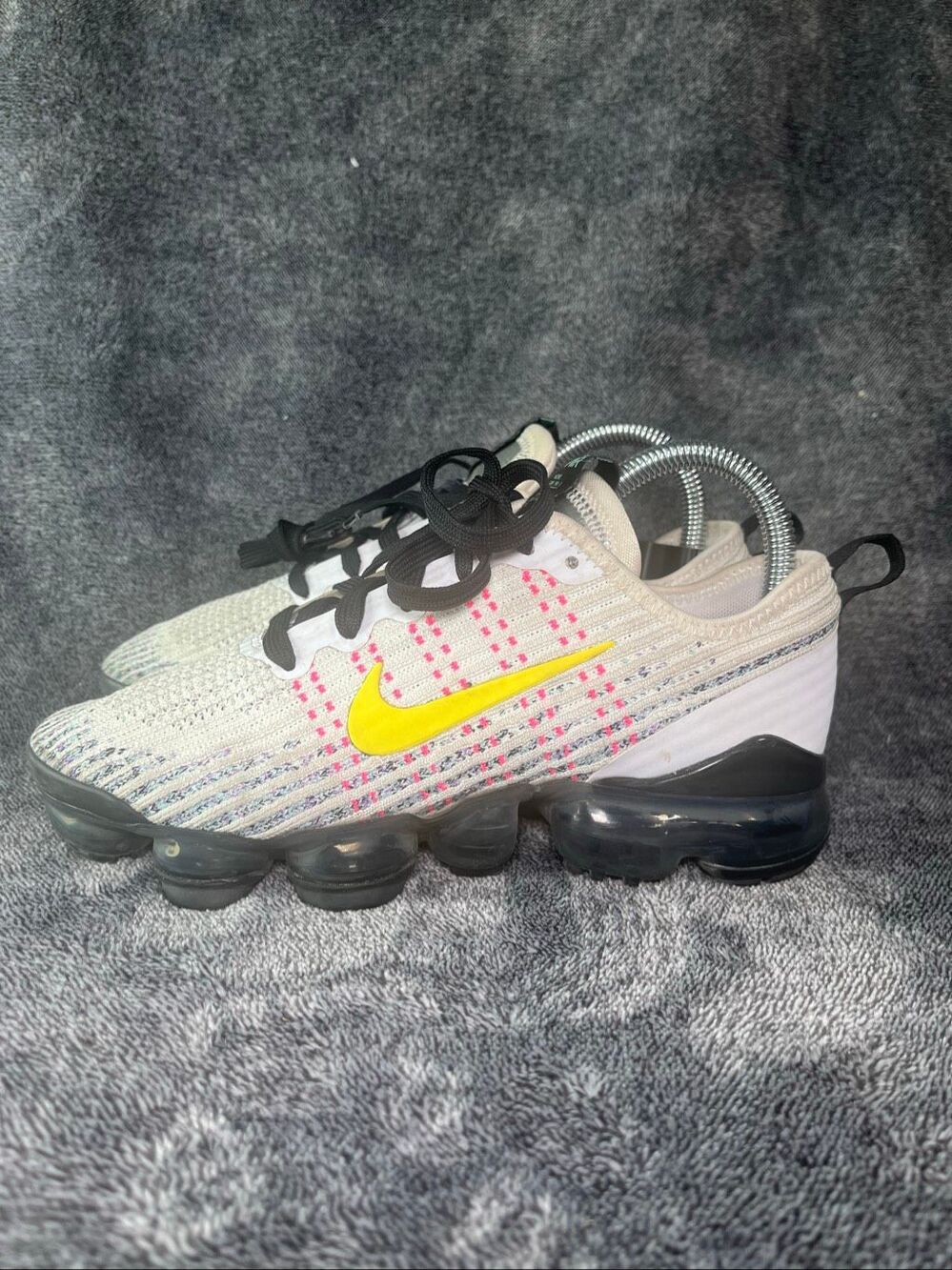 Nike Air VaporMax Flyknit 3 GS (BQ5238-102) โ White/Pink/Yellow โ Size 4Y/ Women